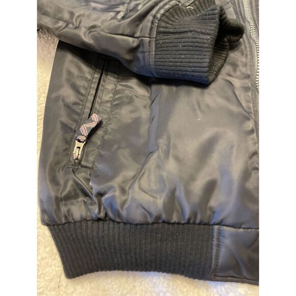 Men's‎ Phat Farm XL Black Jacket With Fur Lining Nylon Comber Jacket - Picture 2 of 14